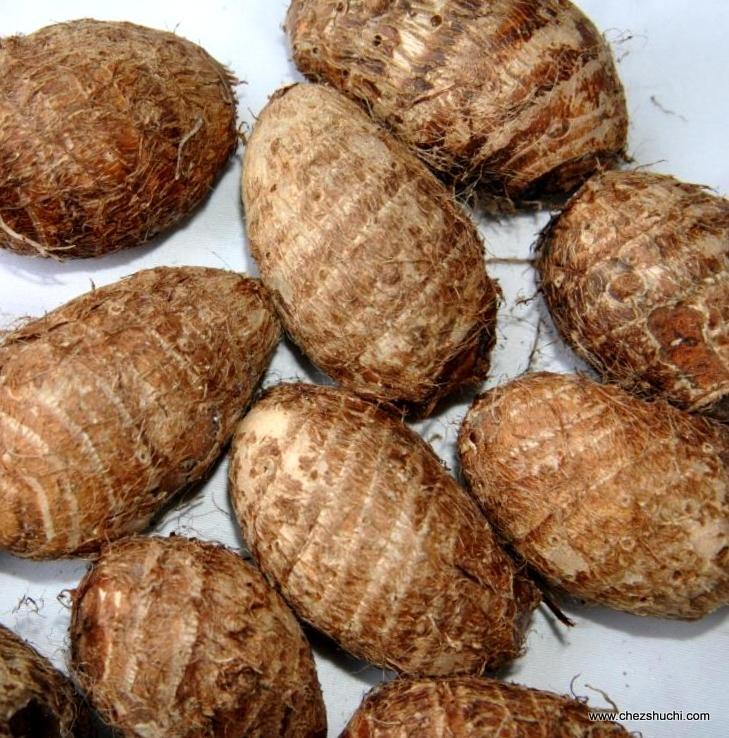 Arbi (Colocasia)